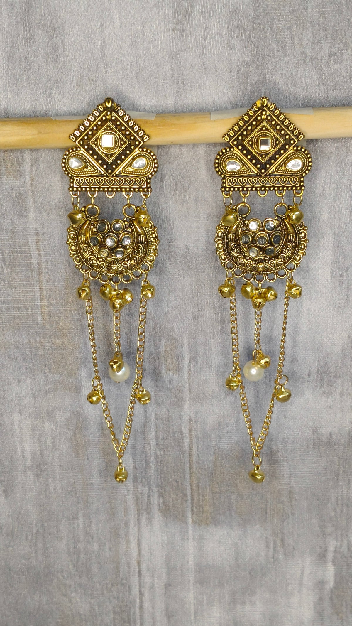 Antique Arch Kashida-Inspired Earrings